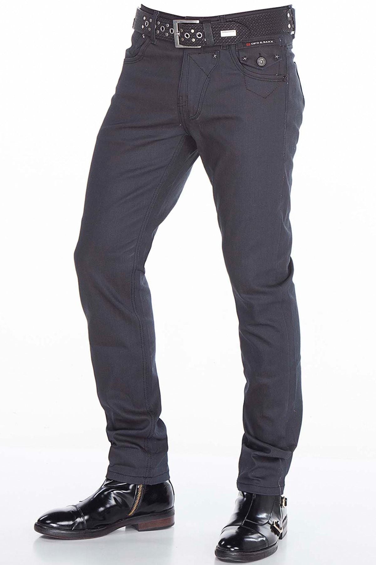 CD398 Jeans cómodos para hombres en un aspecto moderno