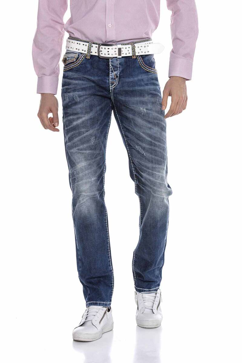 Jeans comodi da uomo CD305 in un look alla moda in forma dritta