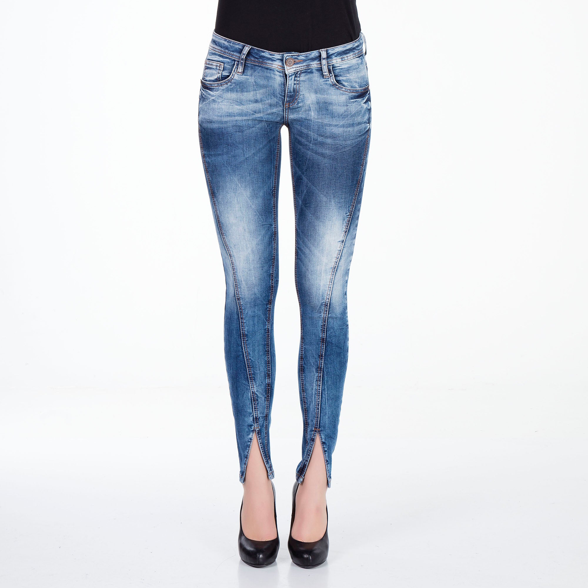 BLUE / W25-L32