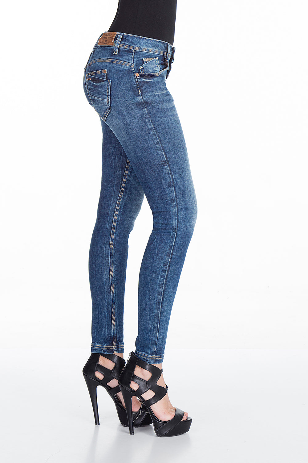 WD311 JEAN FEMME 