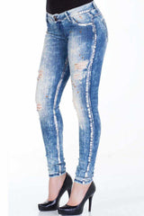 Jeans Slim-Fit WD211A avec une coupe slim en ajustement