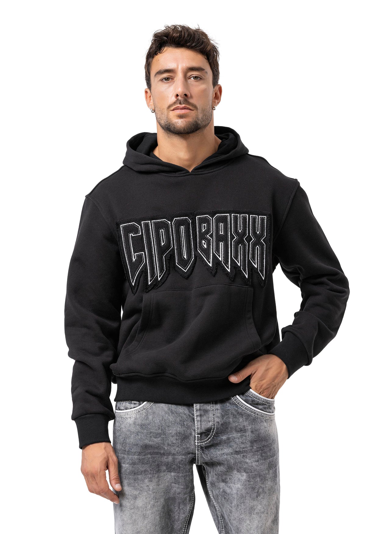 CL601 Herren Hoodie Sweatshirt – Schwarzer Kapuzenpullover mit „CIPO BAXX“ Frontprint & Kängurutasche | Urbaner Streetwear-Look für Alltag & Freizeit