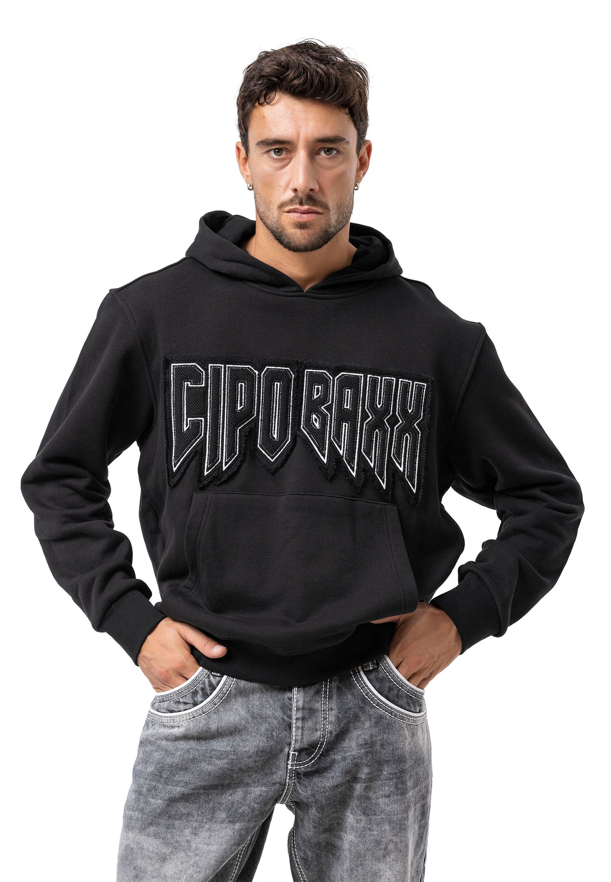 CL601 Herren Hoodie Sweatshirt – Schwarzer Kapuzenpullover mit „CIPO BAXX“ Frontprint & Kängurutasche | Urbaner Streetwear-Look für Alltag & Freizeit