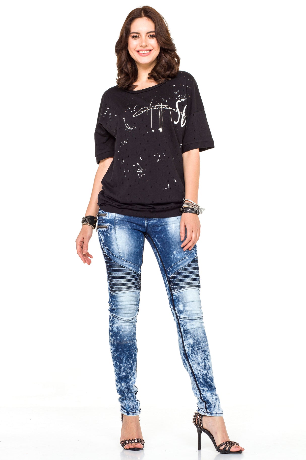WT254 Oversize Damen T-Shirt mit Schriftzug & Destroyed-Details – Schwarz