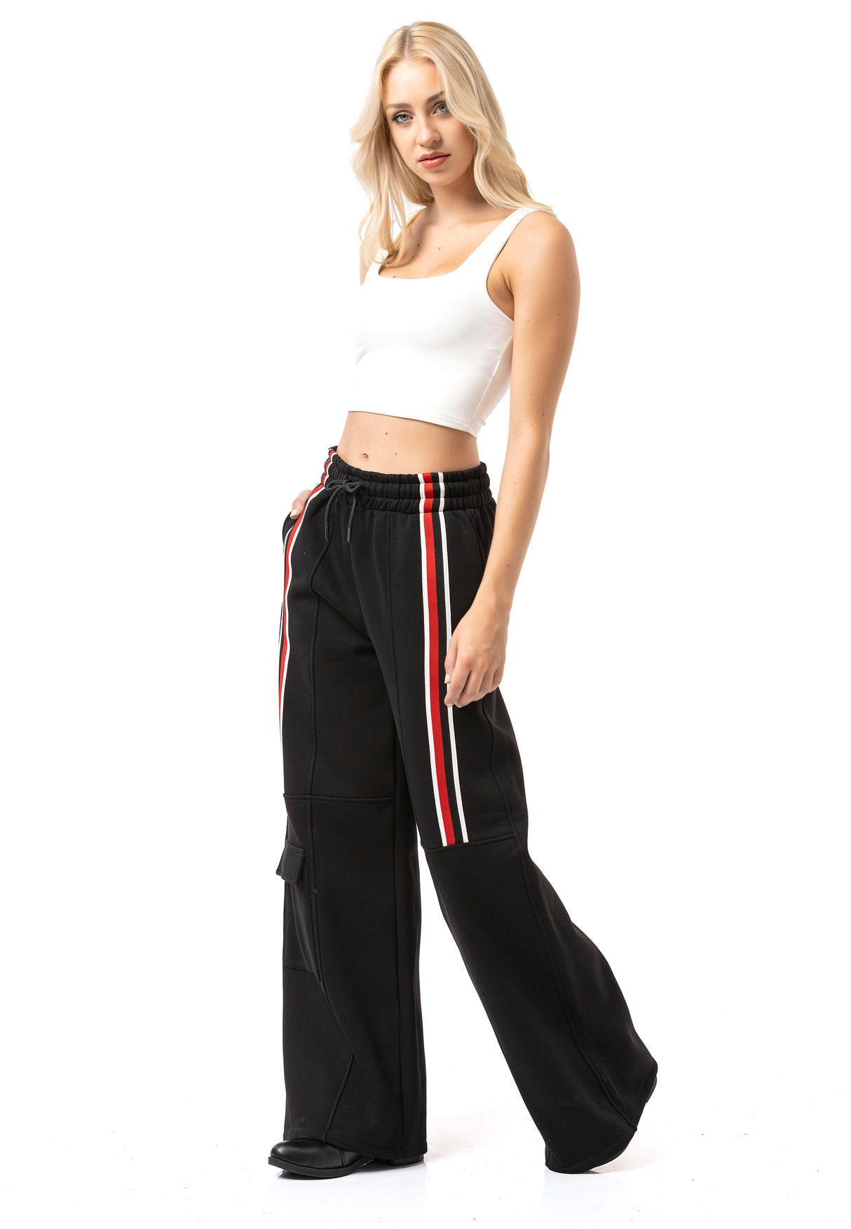 WR155 Women Sweatpants – Urban Style & Comfort