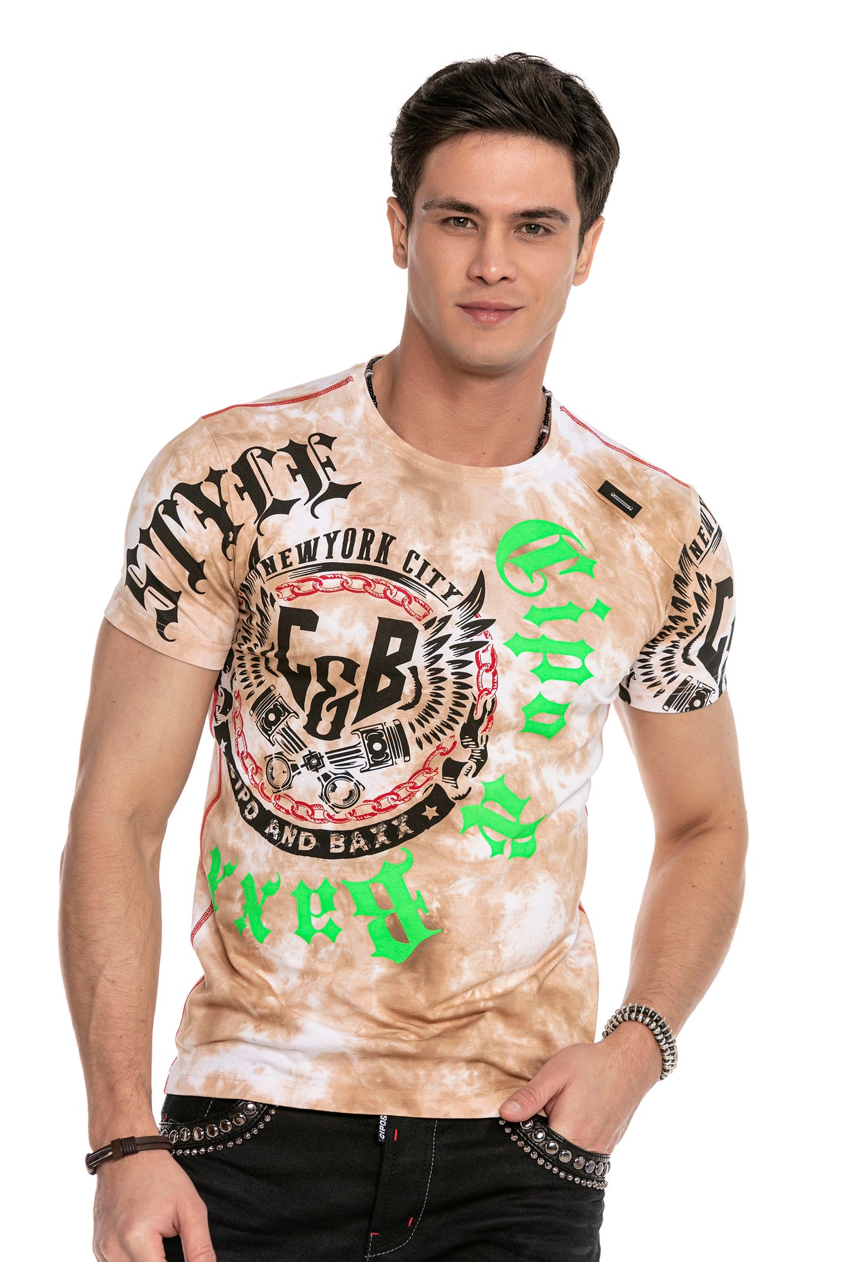 CT615 Camiseta para hombres  en Batik Design