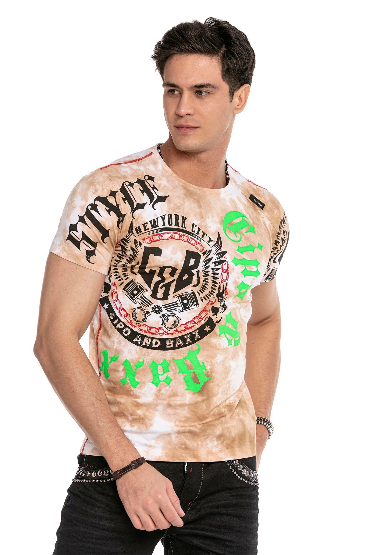 CT615 Camiseta para hombres  en Batik Design