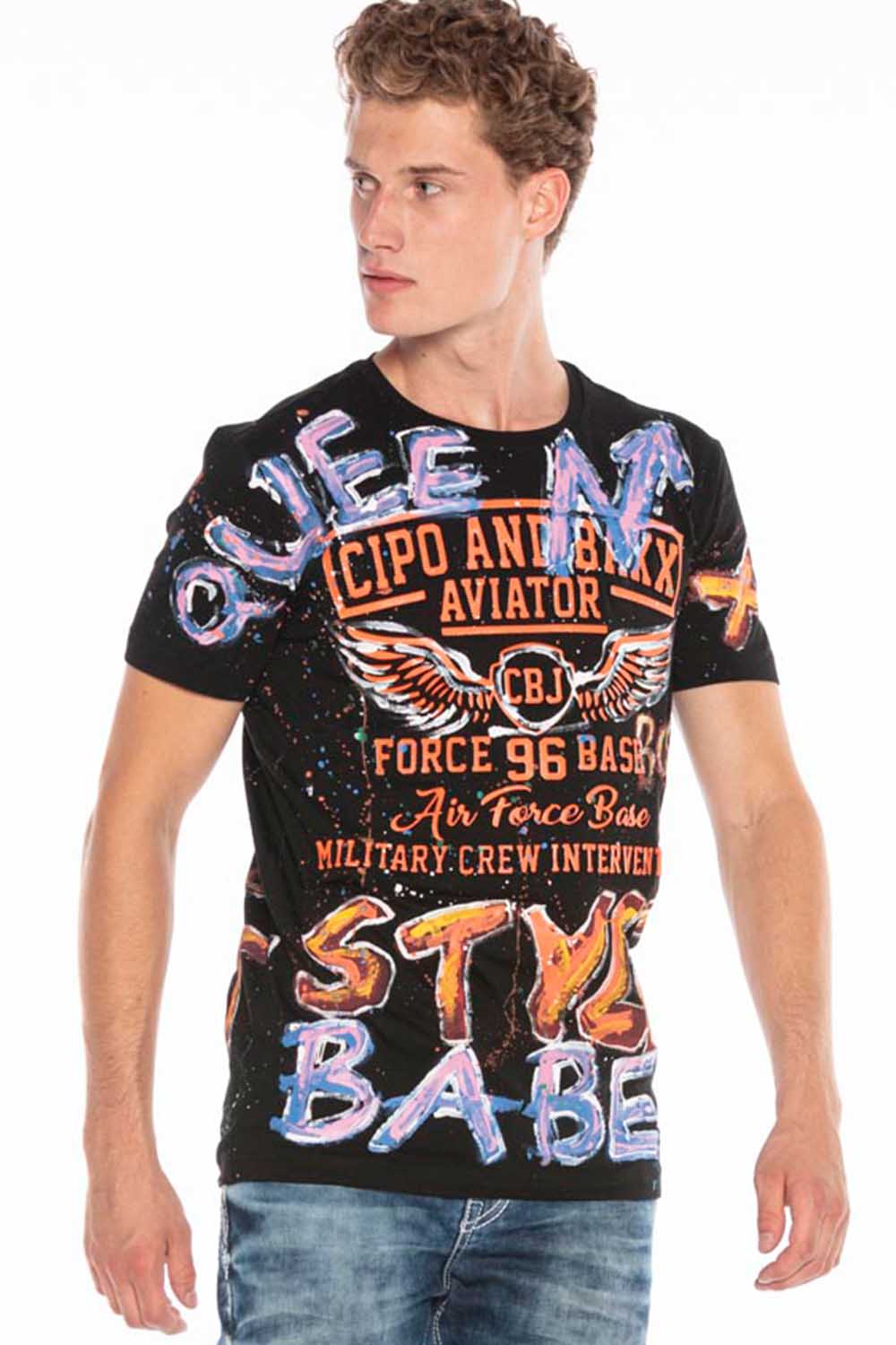CT594 Camiseta para hombres en el estilo de graffiti casual