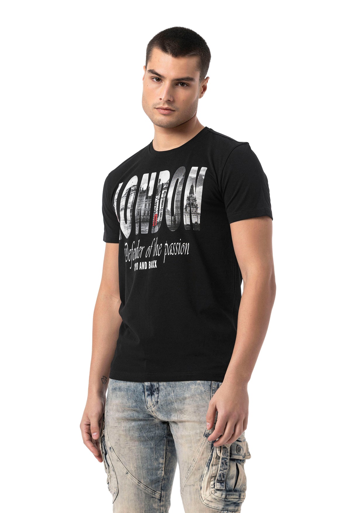CT826-Herren T-Shirt mit London-Print – Regular Fit