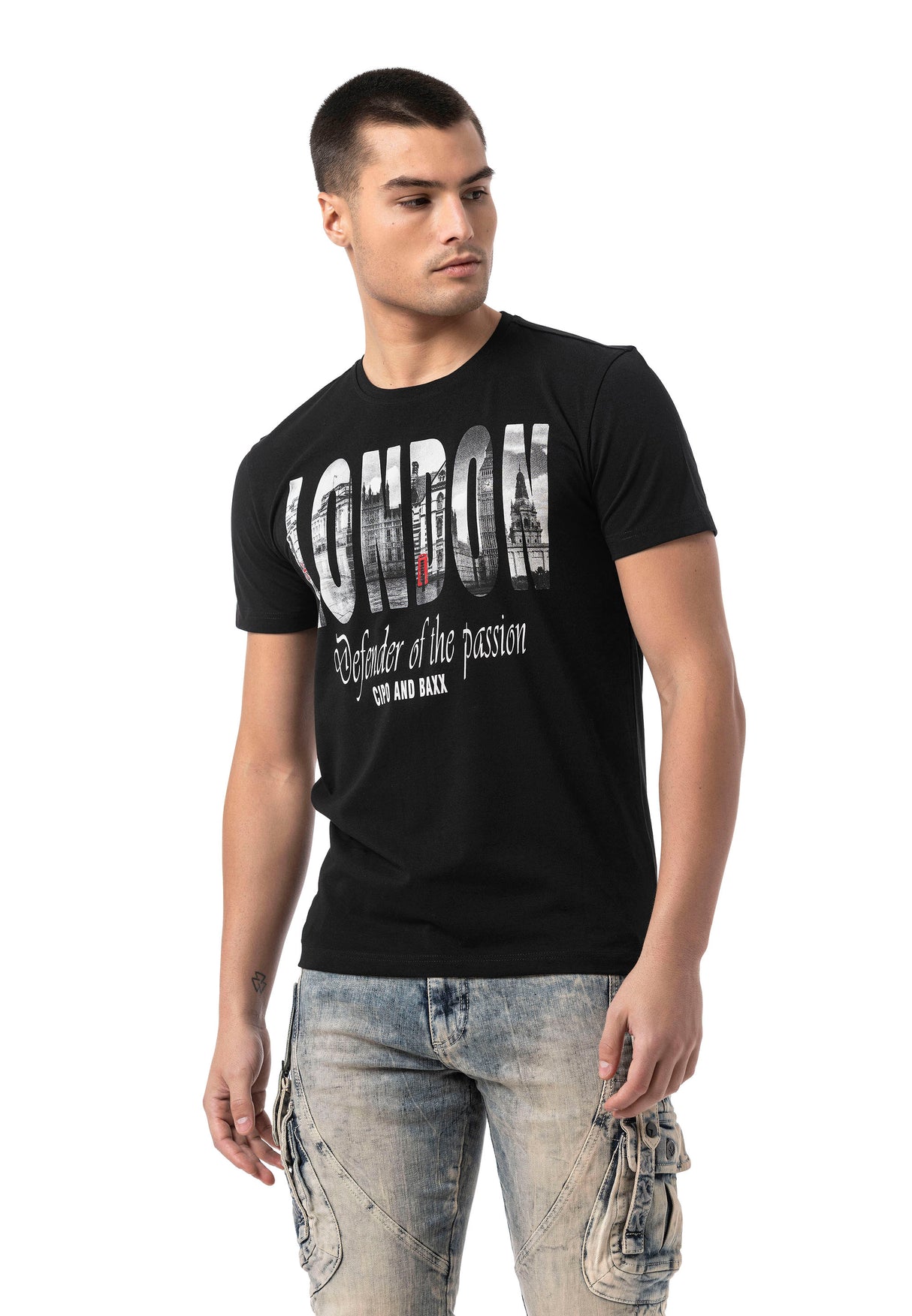 CT826-Herren T-Shirt mit London-Print – Regular Fit