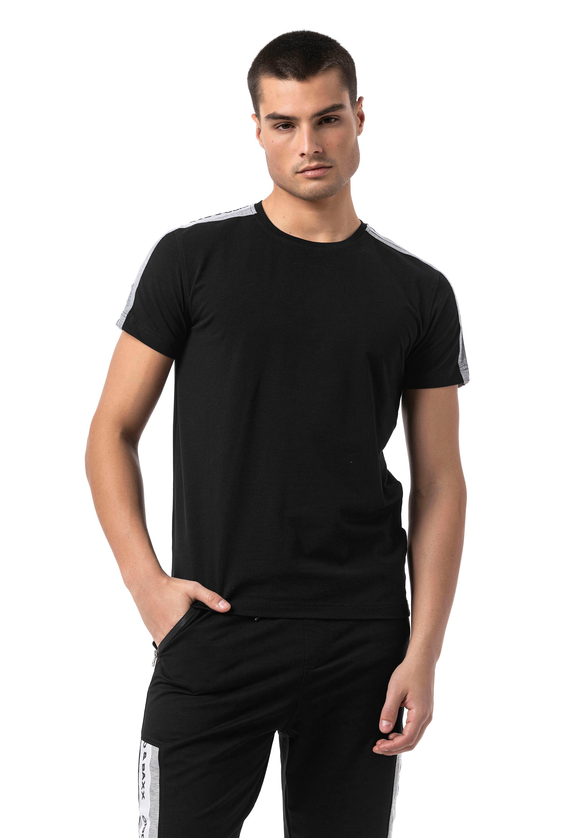 BLACK / S