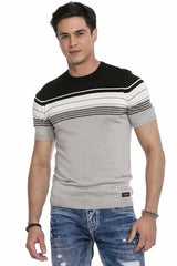 T-shirt masculin CT653 avec un motif à la mode