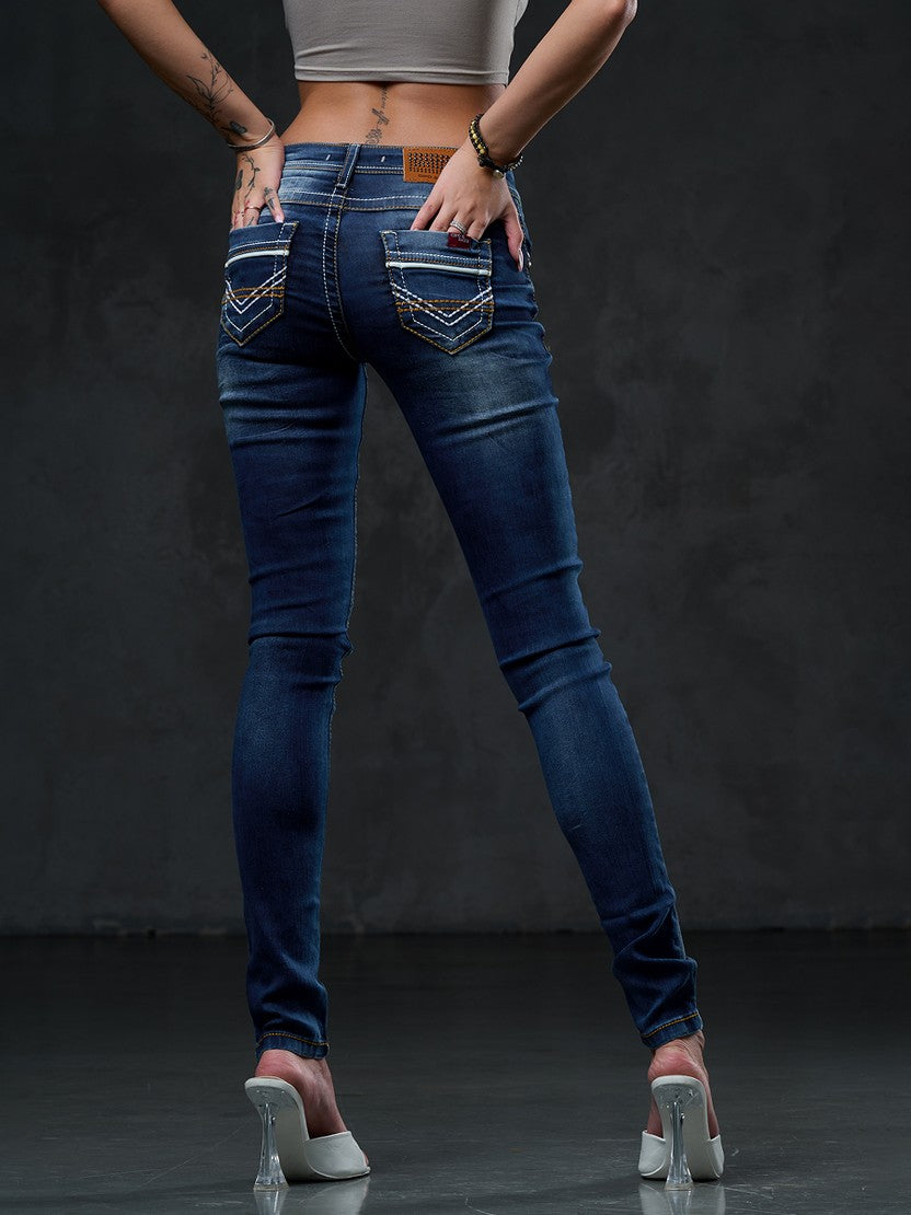 WD256 Jeans Slim Fit da para mujeres con bolsillos decorados