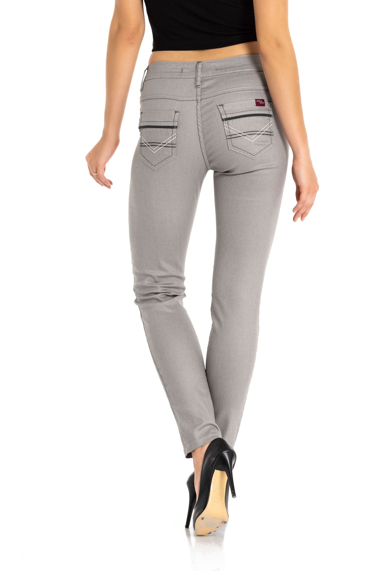 WD256A Jeans Slim-Fit para Mujer