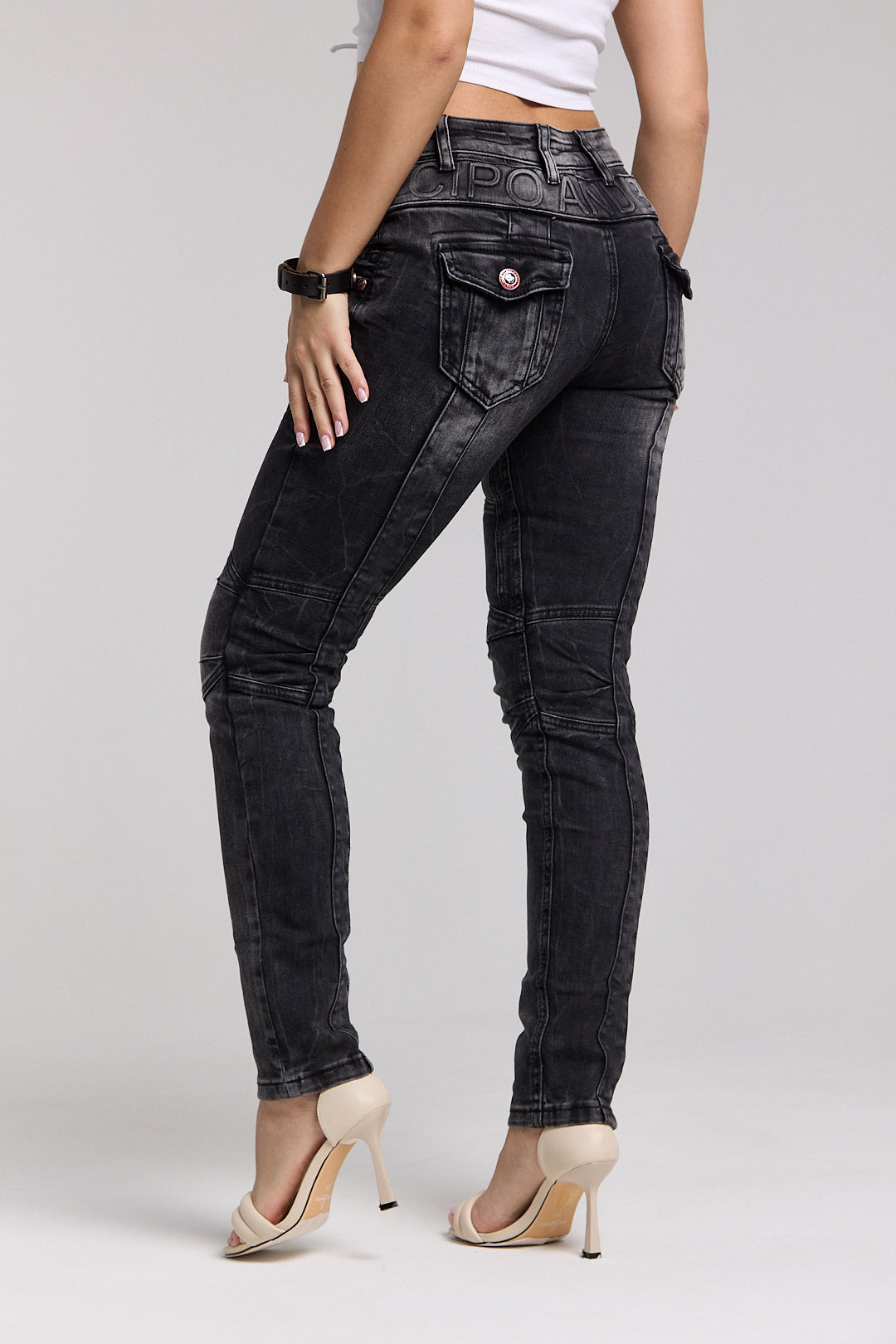 WD358 Comfortabele Dames Jeans met modieuze decoratieve Stiksels