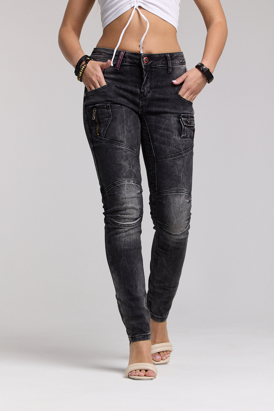 WD358 Comfortabele Dames Jeans met modieuze decoratieve Stiksels