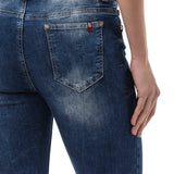 WD461 Damen Slim-Fit-Jeans im lässigen Used Look