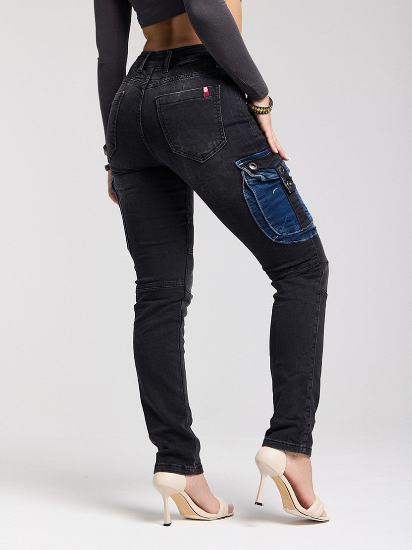 WD521 Jeans Cargo para Mujer