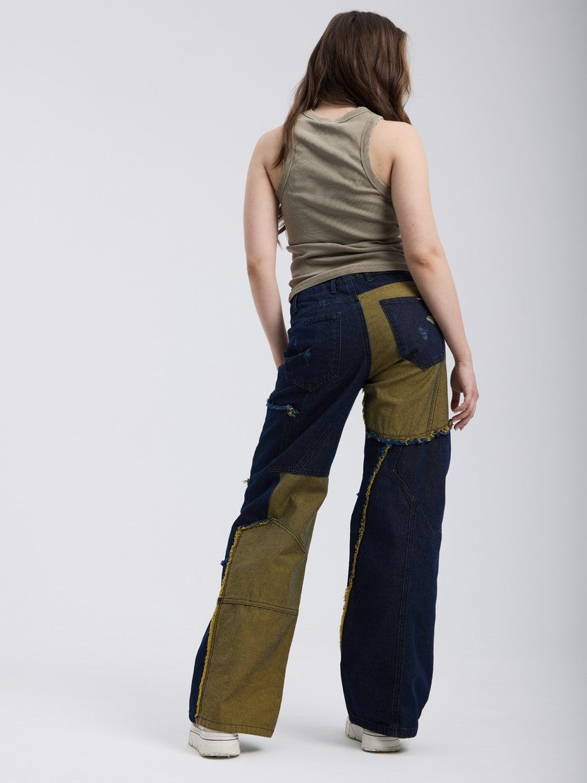 WD527 Jeans cargo para mujer