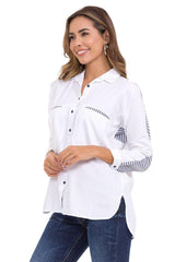 WH133 Camisa para mujeres con detallado a rayas detallada