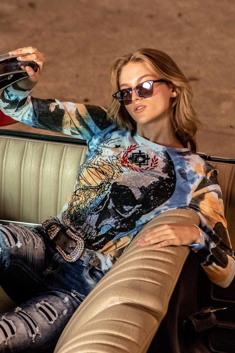 WL283 women long-sleeved shirt with a large skull print