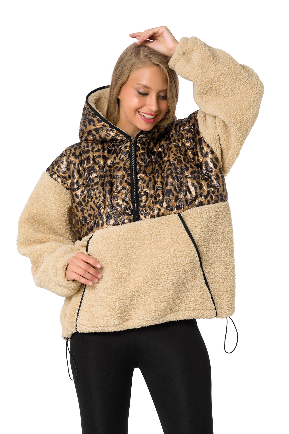 WL333 Sociedad con capucha para mujeres con un elemento de acolchado brillante