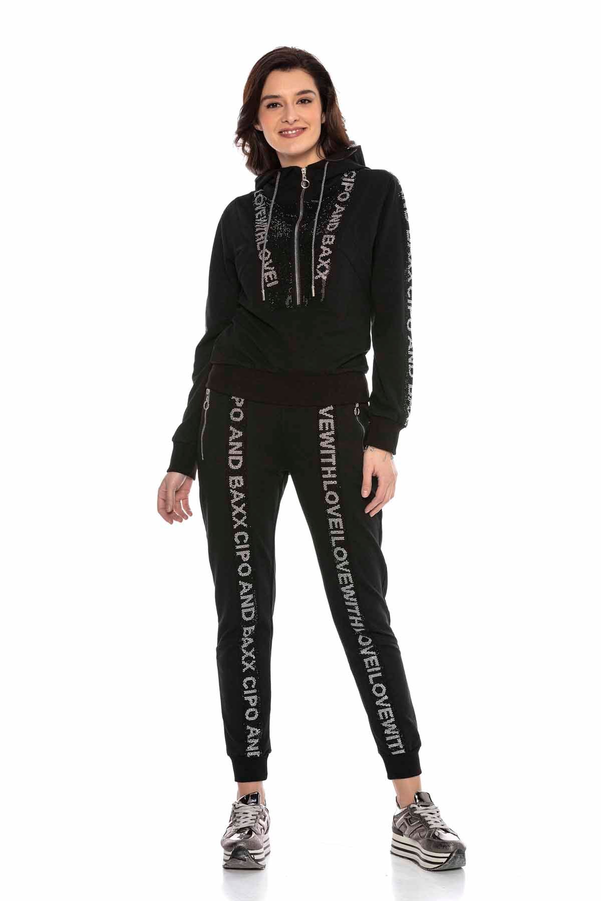 WLR132 Dames Joggingpak