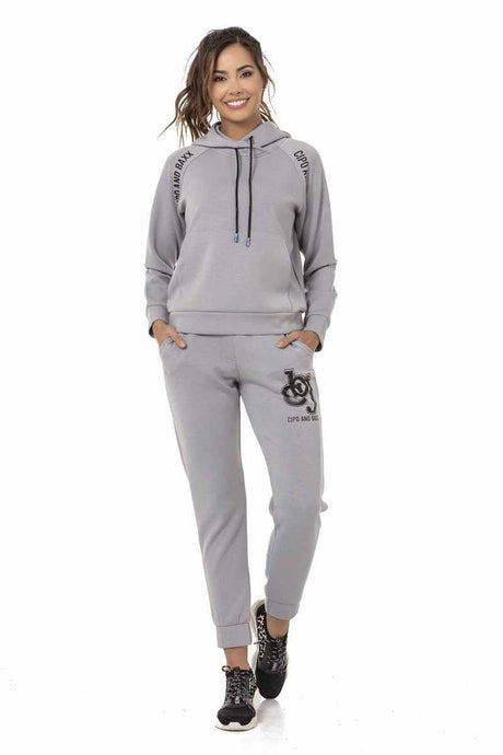 WLR147 women's jogging suit