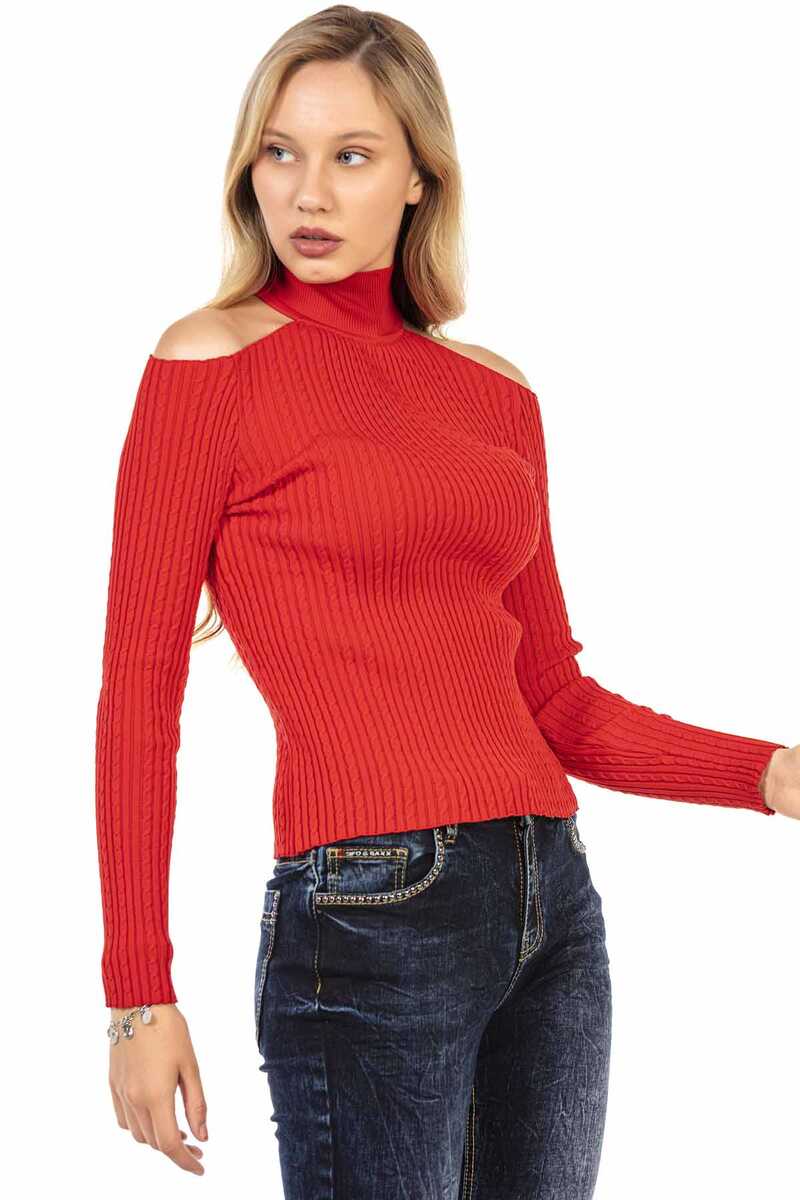WP205 women knitting sweaters with stylish cut-outs