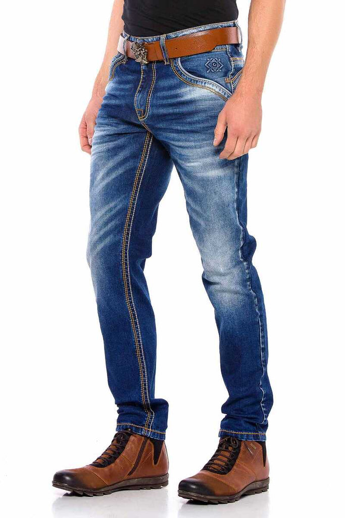 CD530 Herren bequeme Jeans mit dezenten Ziernähten - Cipo and Baxx