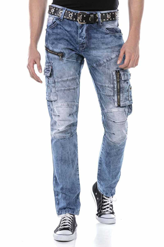 CD679 bequeme Jeans in trendiger Used-Optik - Cipo and Baxx
