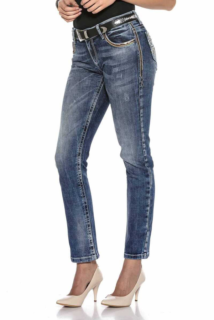 WD402 Damen bequeme Jeans mit Stickerei auf den Gesäßtaschen in Straight-Fit - Cipo and Baxx