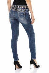 WD427 Damen bequeme Jeans mit Steinchenbesatz und Markenstickerei - Cipo and Baxx - D_slim_Skinny - Damen -