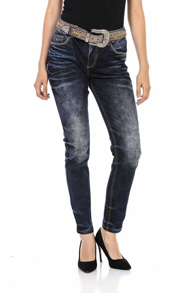 WD465 Damen Slim-Fit-Jeans mit Nietendetails - Cipo and Baxx